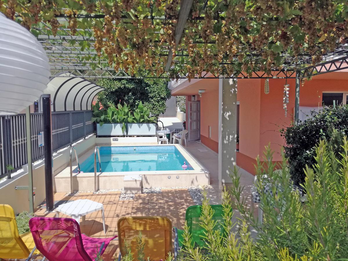 Poolside Paradise - A Hidden Gem In Split Apartment