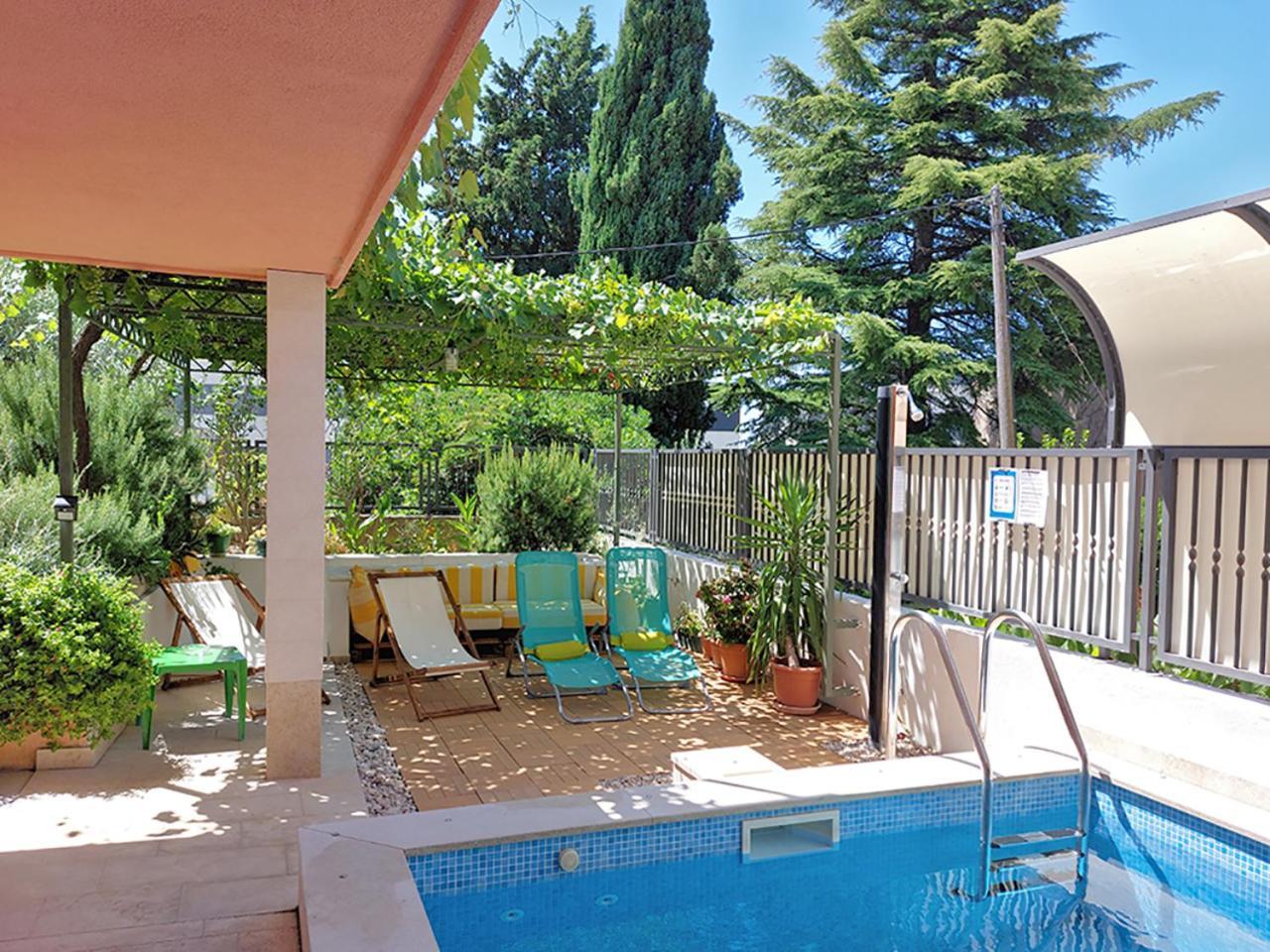 Appartamento Poolside Paradise - A Hidden Gem In *
